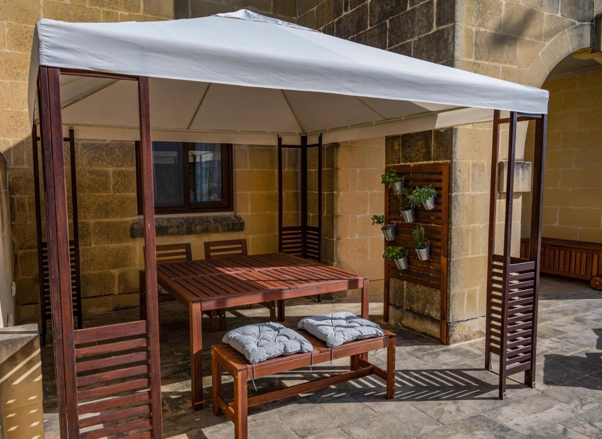 Luzzu - Family Friendly Maisonette Xlendi Ngoại thất bức ảnh